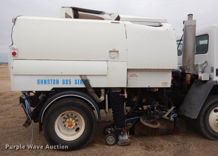 image for item MX9956 2001 Sterling SC-7000  street sweeper truck