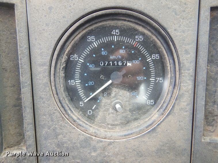 image for item MX9956 2001 Sterling SC-7000  street sweeper truck