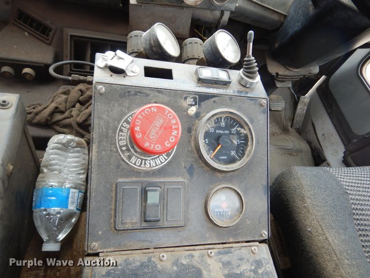 image for item MX9956 2001 Sterling SC-7000  street sweeper truck