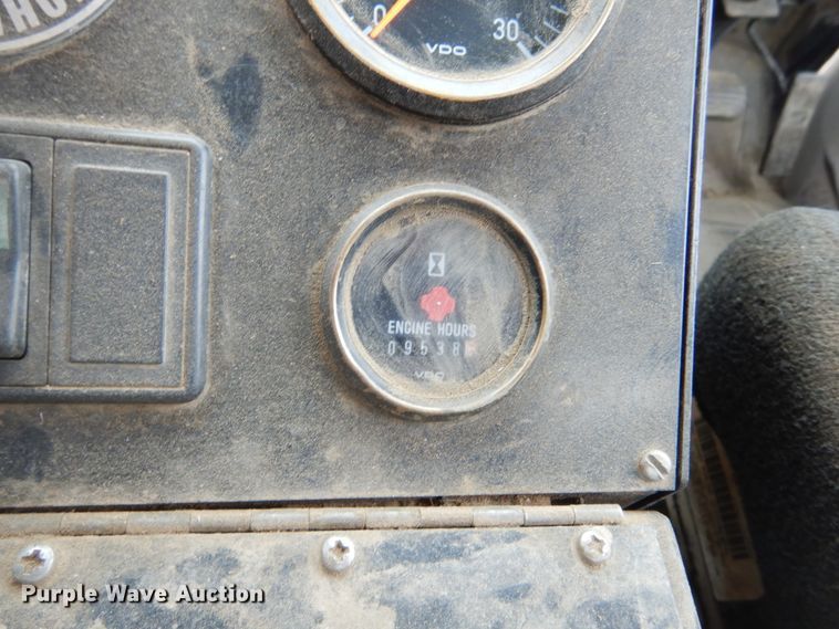 image for item MX9956 2001 Sterling SC-7000  street sweeper truck