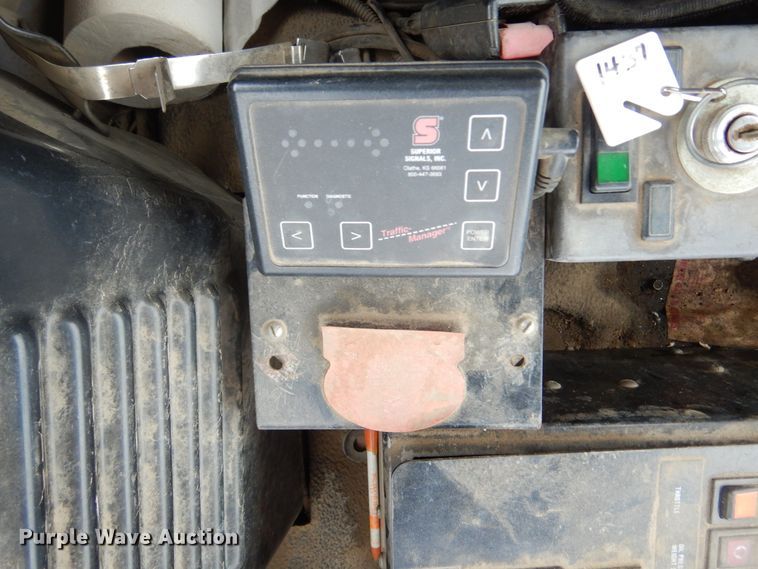 image for item MX9956 2001 Sterling SC-7000  street sweeper truck