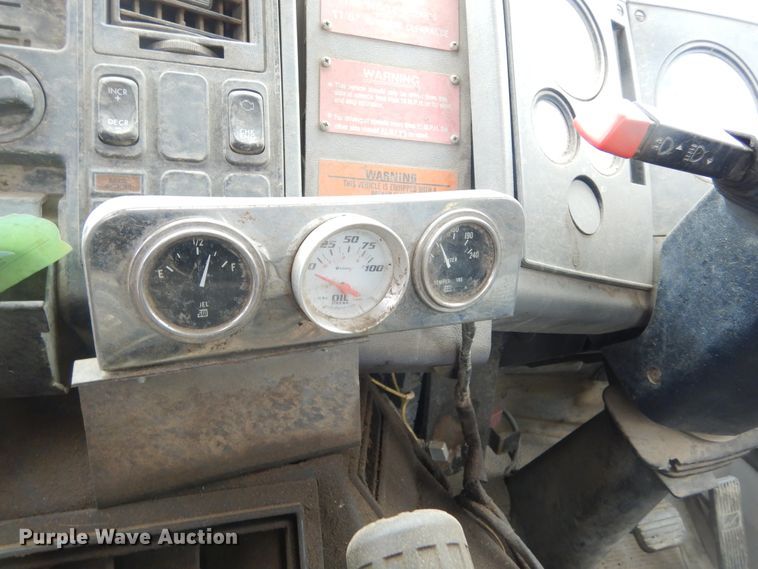 image for item MX9956 2001 Sterling SC-7000  street sweeper truck