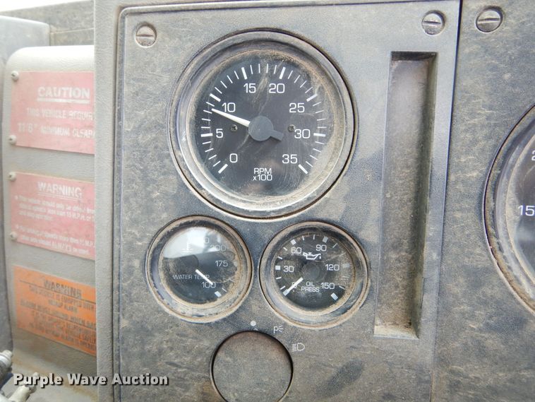 image for item MX9956 2001 Sterling SC-7000  street sweeper truck