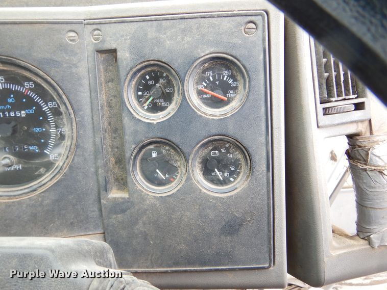 image for item MX9956 2001 Sterling SC-7000  street sweeper truck