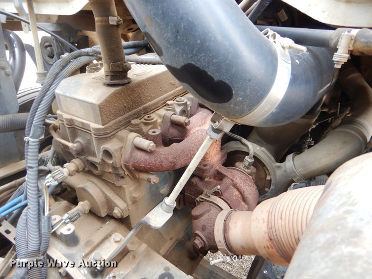 image for item MX9956 2001 Sterling SC-7000  street sweeper truck