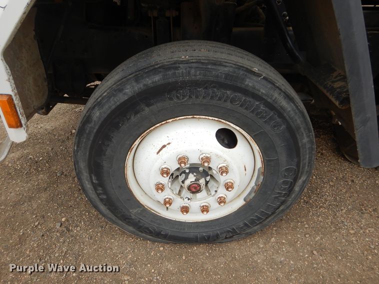 image for item MX9956 2001 Sterling SC-7000  street sweeper truck