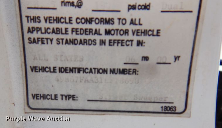 image for item MX9956 2001 Sterling SC-7000  street sweeper truck