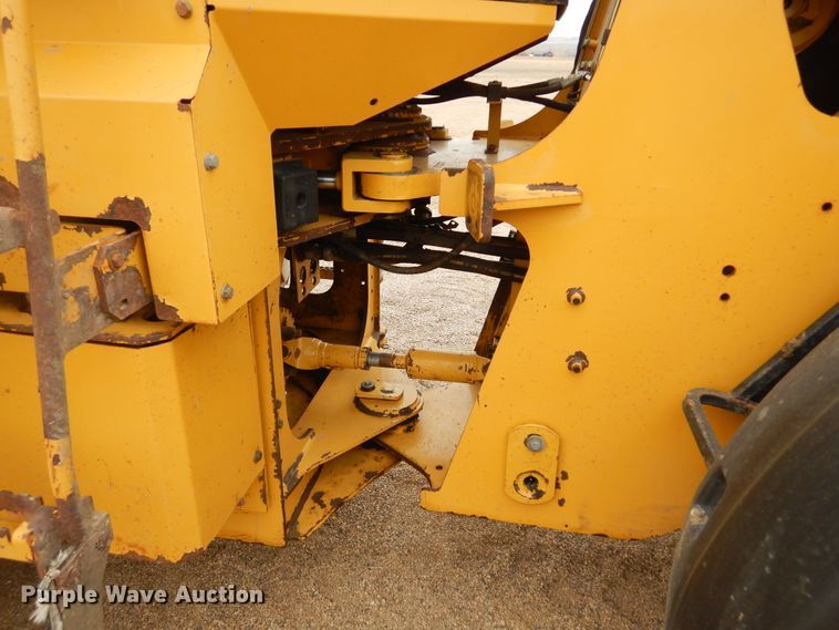 image for item MX9958 2006 Caterpillar 930G  wheel loader