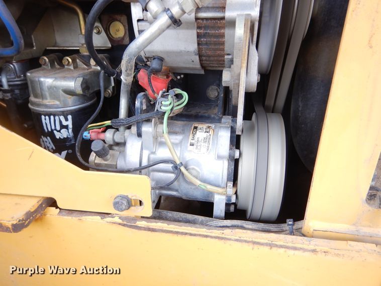 image for item MX9958 2006 Caterpillar 930G  wheel loader