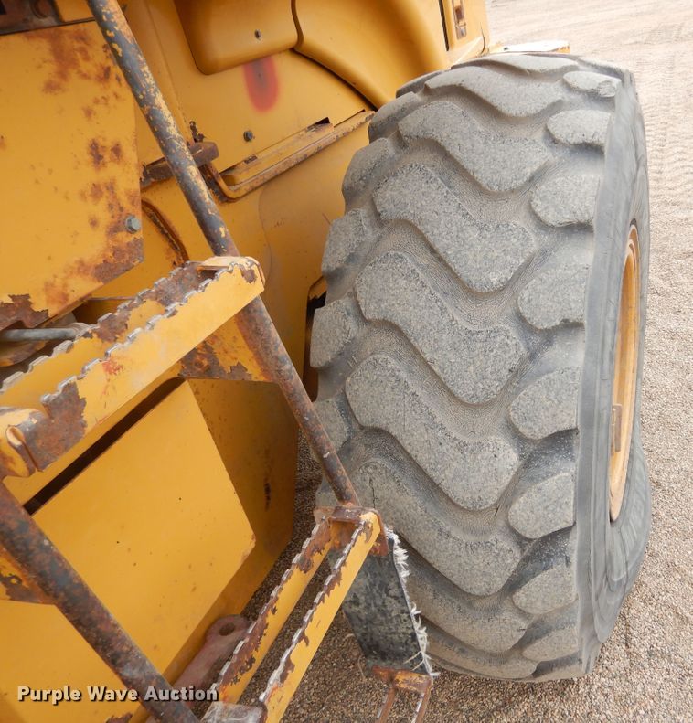 image for item MX9958 2006 Caterpillar 930G  wheel loader