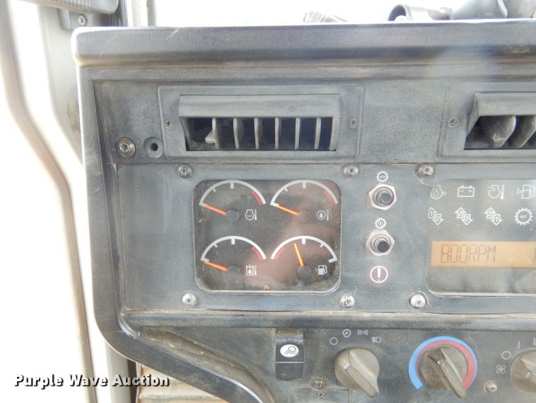 image for item MX9959 2006 Caterpillar D6R XW Series III  dozer