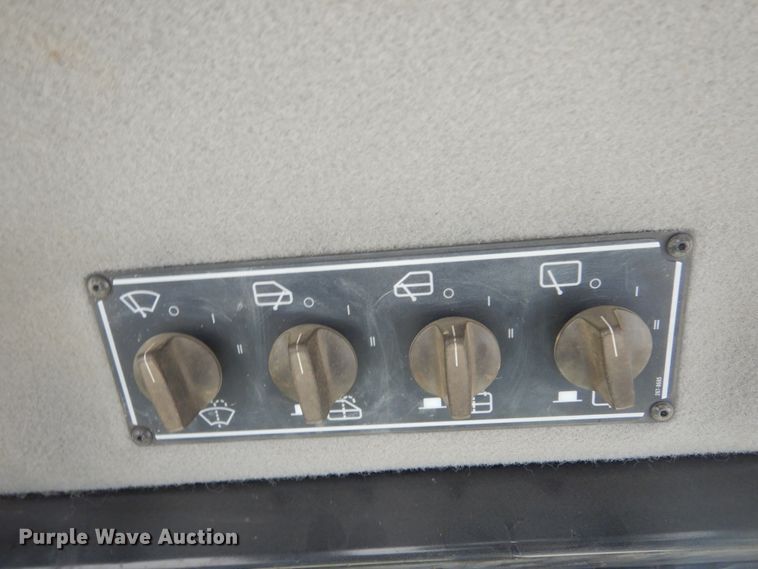 image for item MX9959 2006 Caterpillar D6R XW Series III  dozer