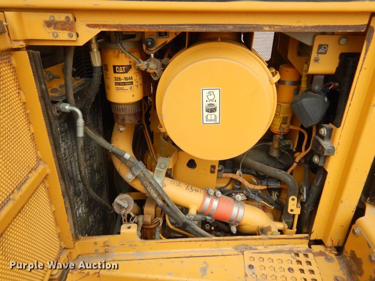 image for item MX9959 2006 Caterpillar D6R XW Series III  dozer