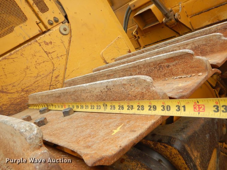 image for item MX9959 2006 Caterpillar D6R XW Series III  dozer