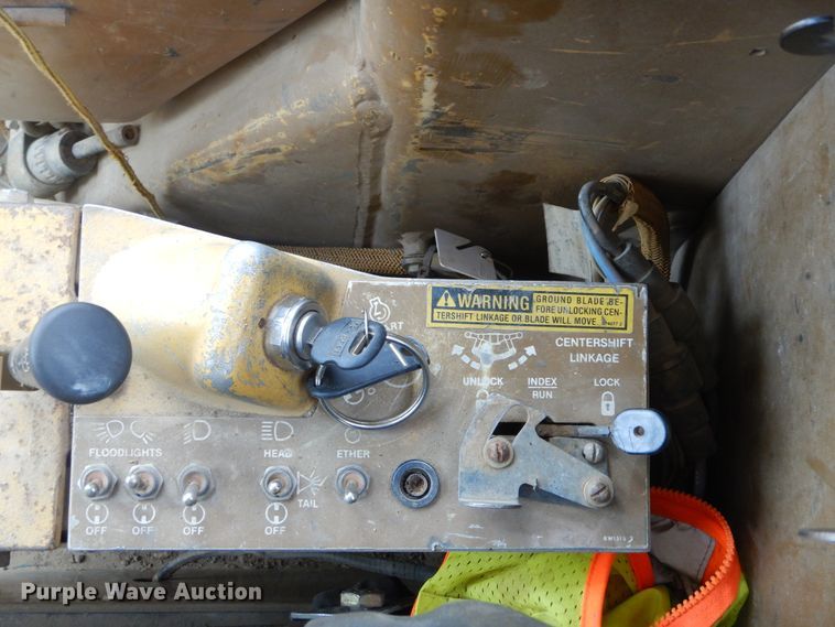 image for item MX9960 1992 Caterpillar 140G  motor grader