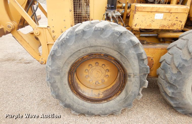 image for item MX9960 1992 Caterpillar 140G  motor grader