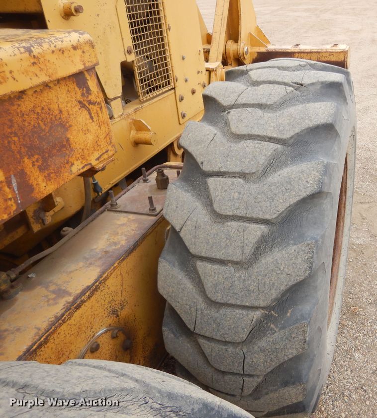 image for item MX9960 1992 Caterpillar 140G  motor grader