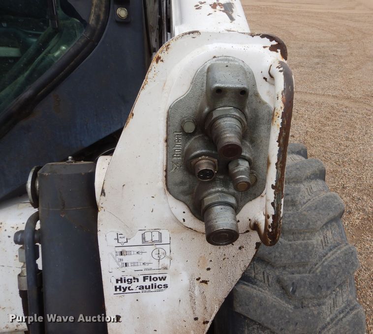 image for item MX9961 2014 Bobcat S650  skid steer loader