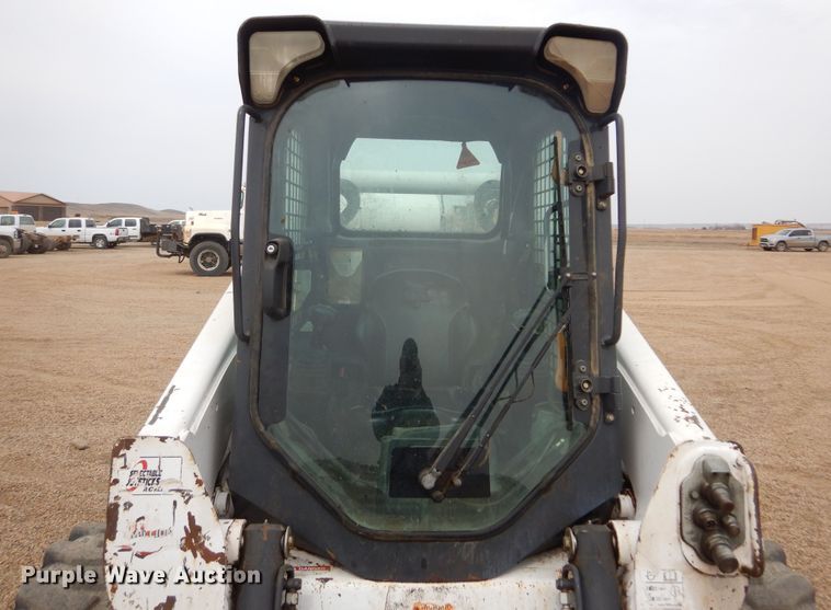 image for item MX9961 2014 Bobcat S650  skid steer loader