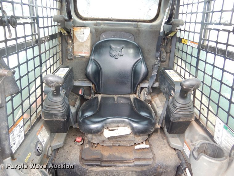 image for item MX9961 2014 Bobcat S650  skid steer loader