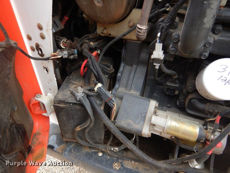 image for item MX9961 2014 Bobcat S650  skid steer loader