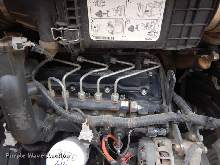 image for item MX9961 2014 Bobcat S650  skid steer loader