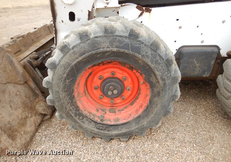 image for item MX9961 2014 Bobcat S650  skid steer loader