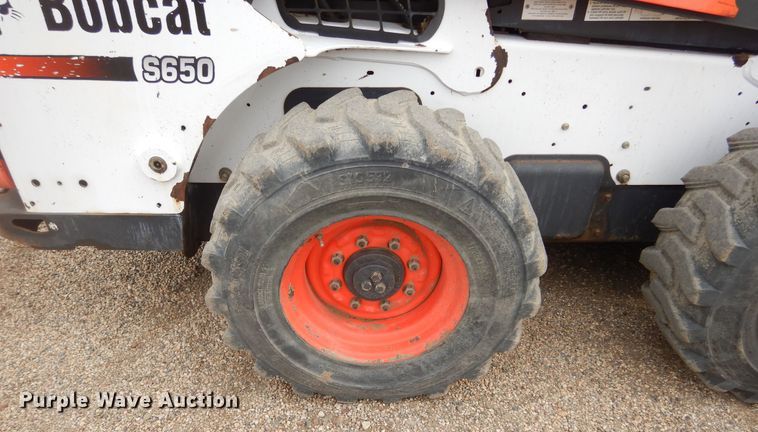 image for item MX9961 2014 Bobcat S650  skid steer loader