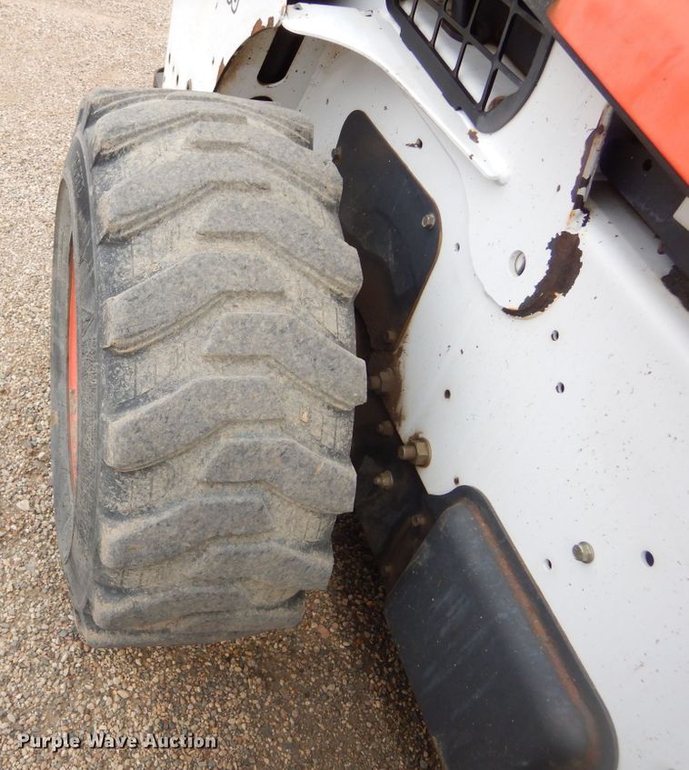 image for item MX9961 2014 Bobcat S650  skid steer loader