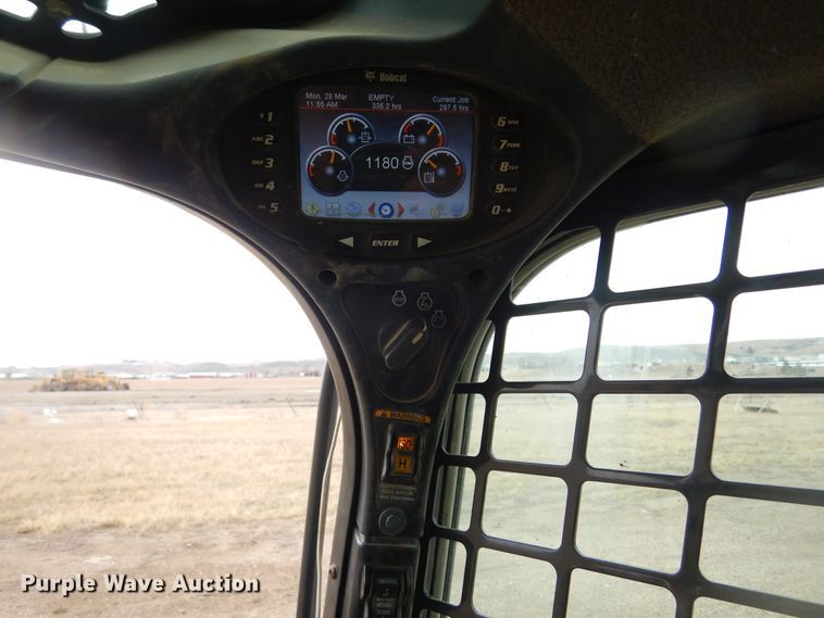 image for item MX9962 2014 Bobcat S650  skid steer loader