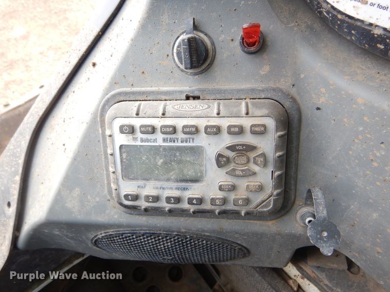 image for item MX9962 2014 Bobcat S650  skid steer loader