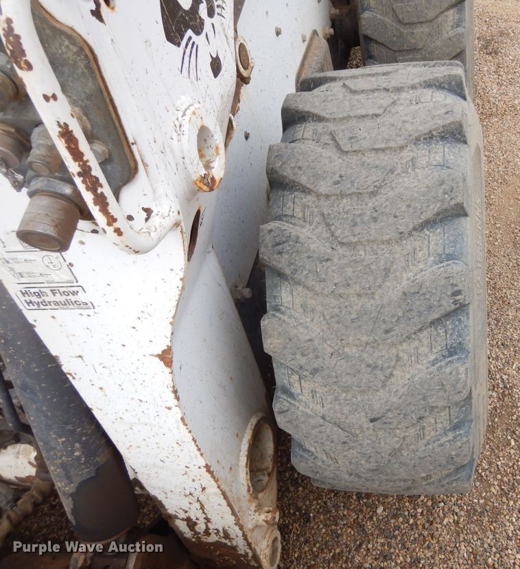 image for item MX9962 2014 Bobcat S650  skid steer loader