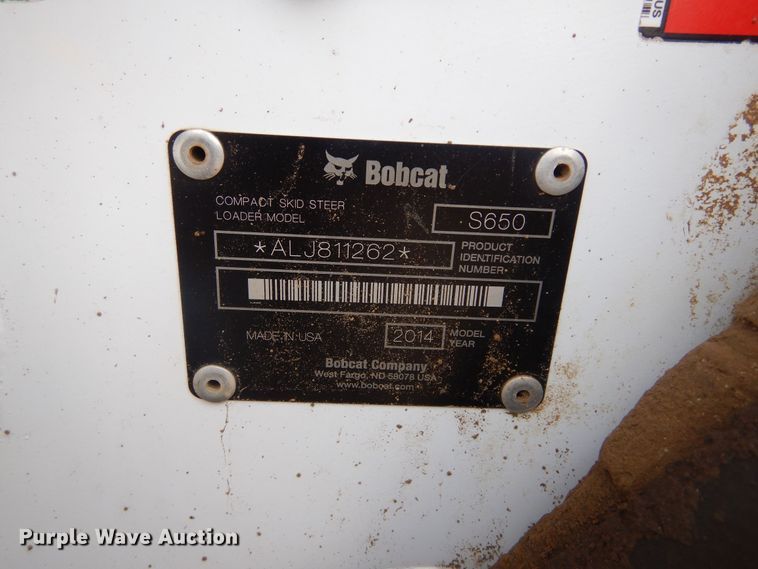 image for item MX9962 2014 Bobcat S650  skid steer loader