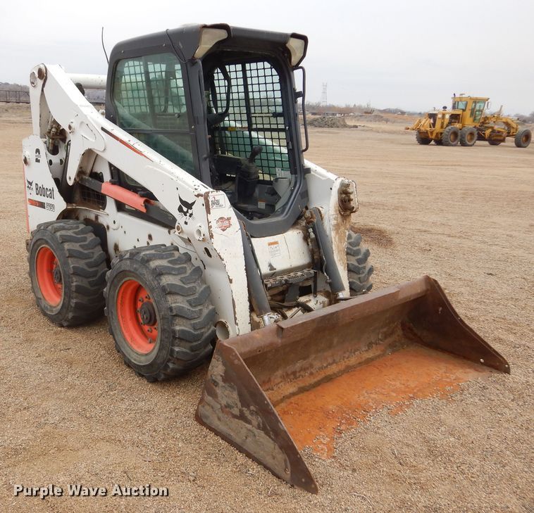 image for item MX9963 2014 Bobcat S650  skid steer loader