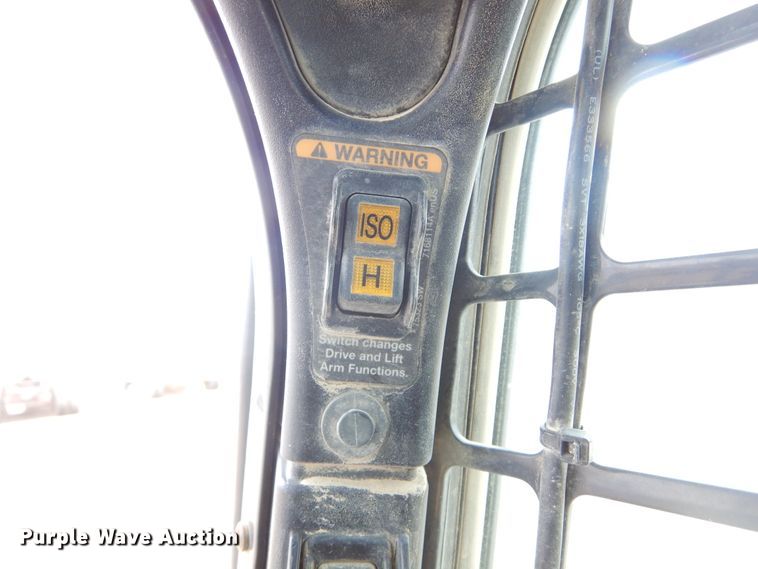 image for item MX9963 2014 Bobcat S650  skid steer loader