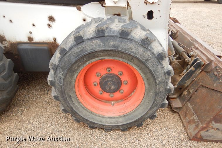 image for item MX9963 2014 Bobcat S650  skid steer loader