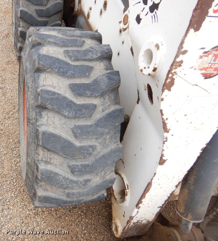 image for item MX9963 2014 Bobcat S650  skid steer loader
