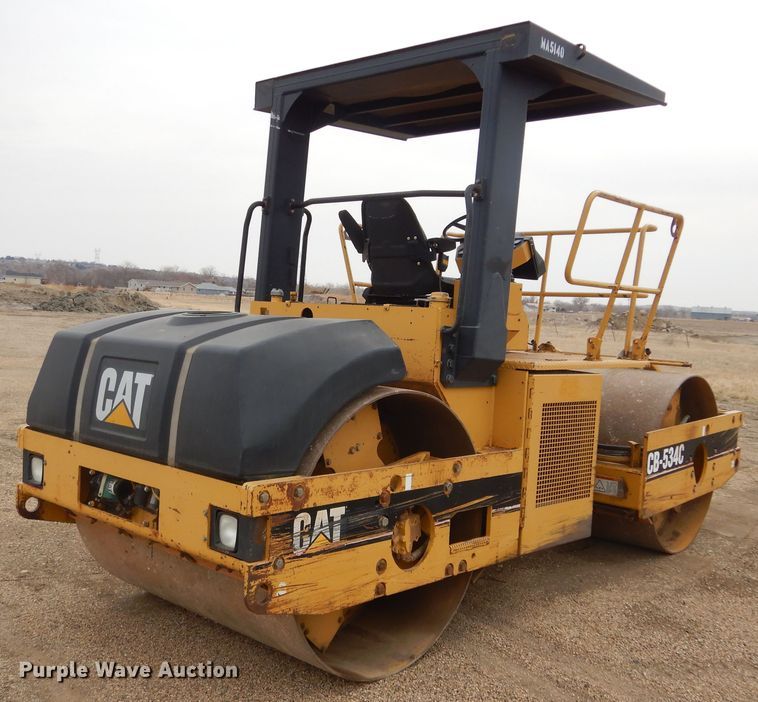 image for item MX9965 1998 Caterpillar CB 534C  double drum roller