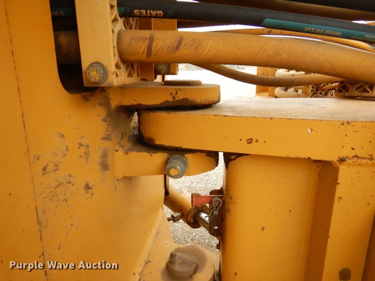 image for item MX9965 1998 Caterpillar CB 534C  double drum roller