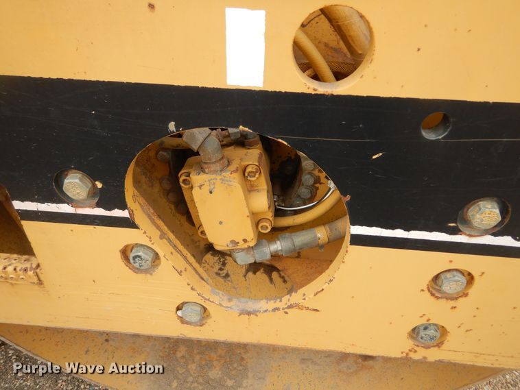 image for item MX9965 1998 Caterpillar CB 534C  double drum roller