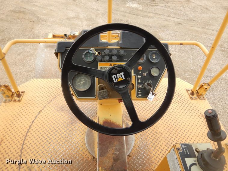 image for item MX9965 1998 Caterpillar CB 534C  double drum roller