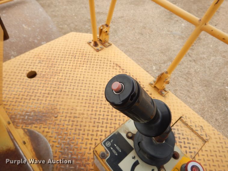 image for item MX9965 1998 Caterpillar CB 534C  double drum roller