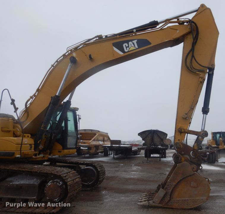 image for item MX9975 2007 Caterpillar 330DL  excavator