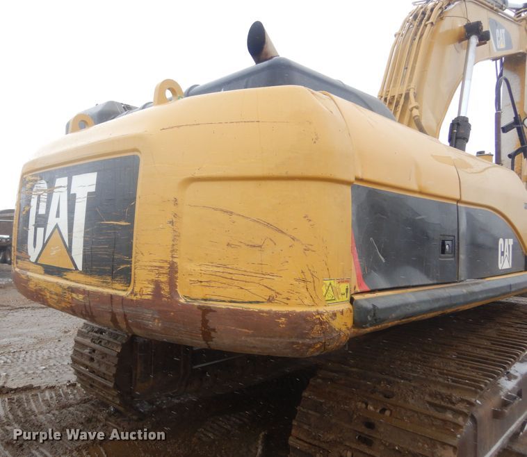 image for item MX9975 2007 Caterpillar 330DL  excavator