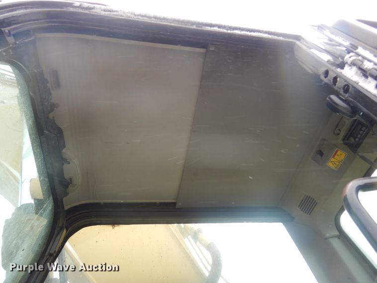 image for item MX9975 2007 Caterpillar 330DL  excavator