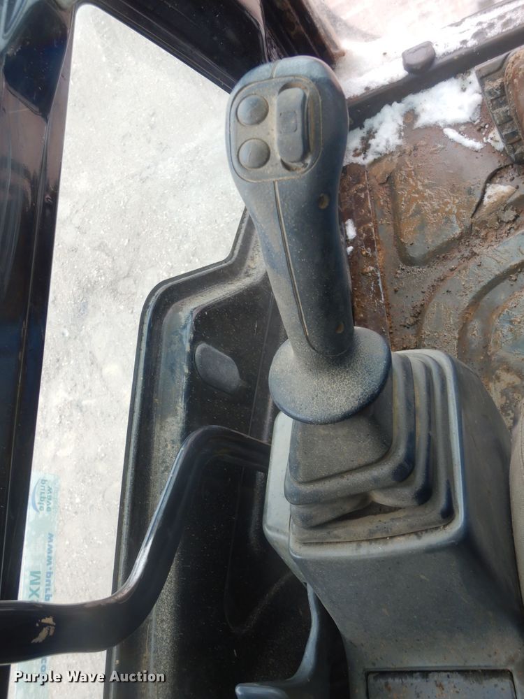 image for item MX9975 2007 Caterpillar 330DL  excavator