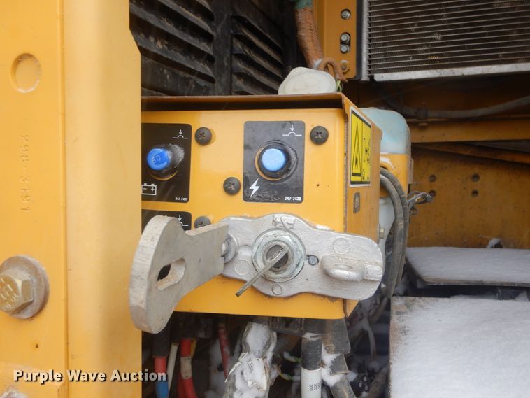 image for item MX9975 2007 Caterpillar 330DL  excavator