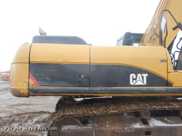 image for item MX9975 2007 Caterpillar 330DL  excavator