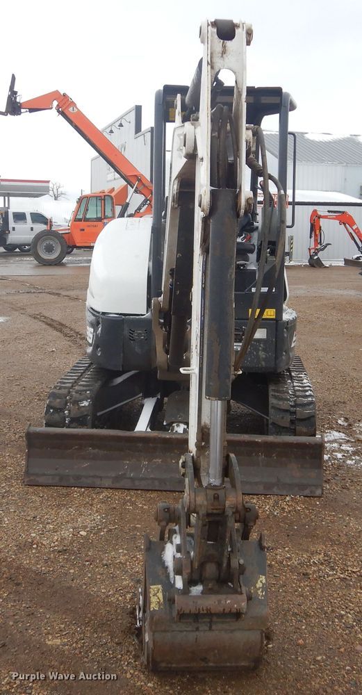 image for item MX9979 2017 Bobcat E35i  mini excavator