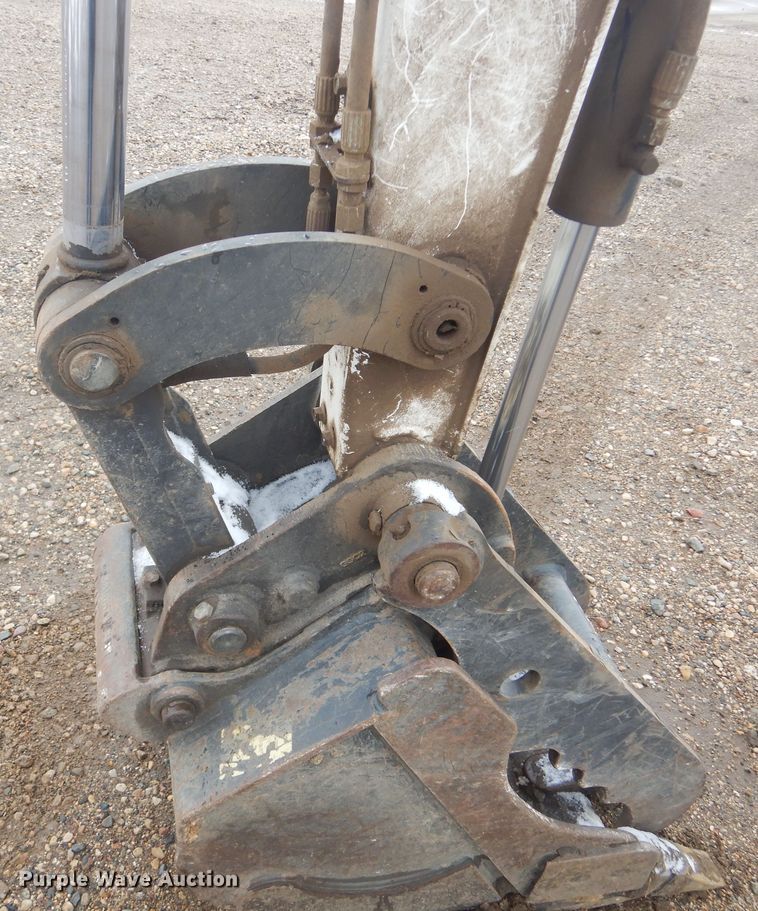 image for item MX9979 2017 Bobcat E35i  mini excavator